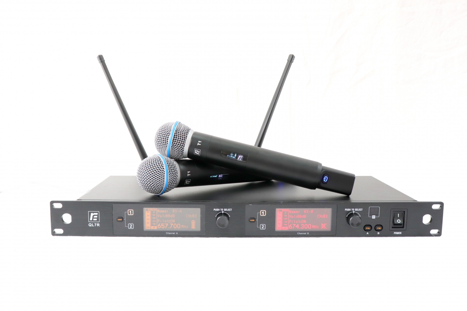 RFIntell QL7R/T1-B 720,500-754,000 МГц 2-канальная радиосистема с 2-мя ручными микрофонами в Ростовской области
